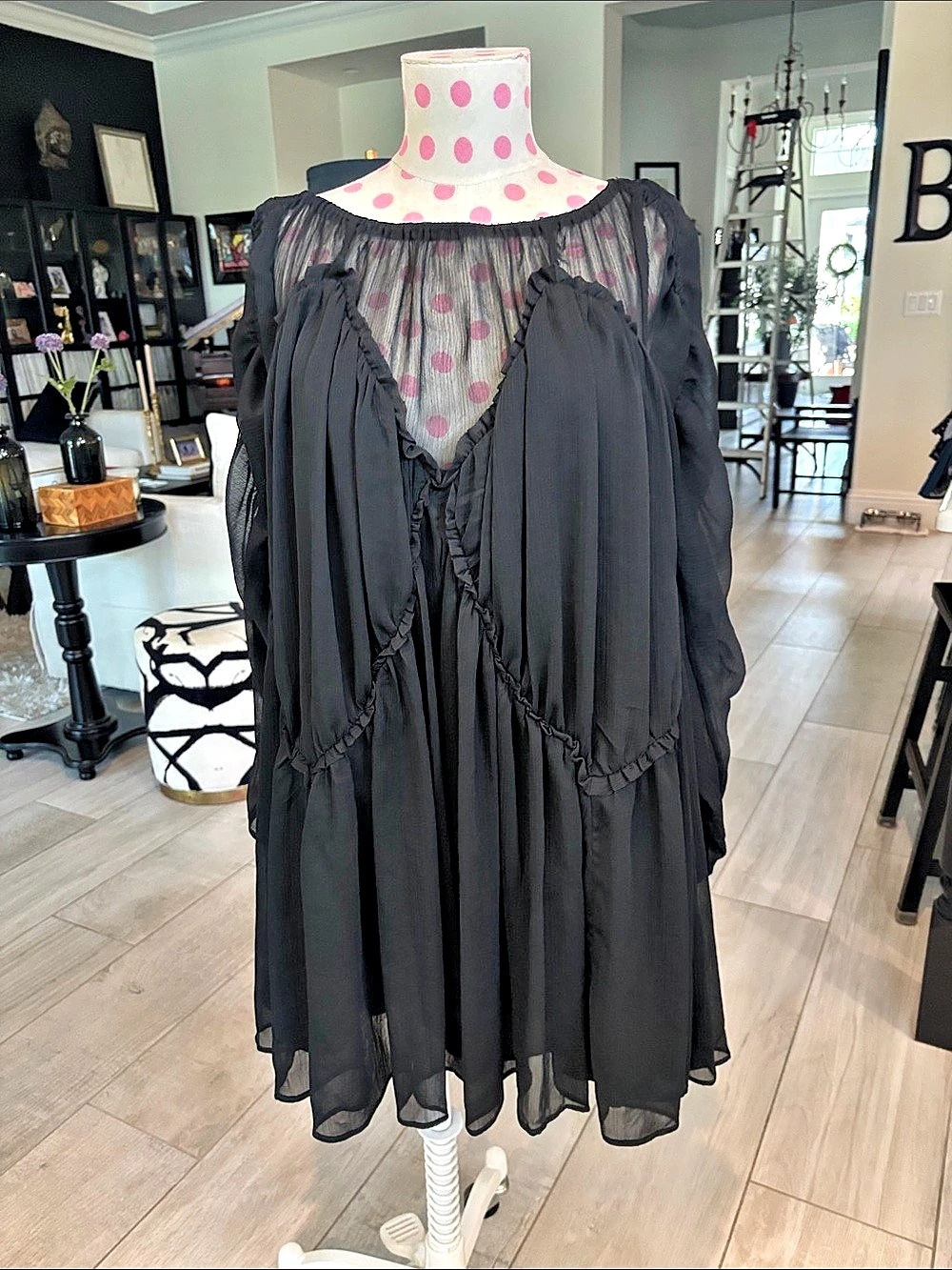 Topshop Black Ruffle Sleeve Mini Dress Like New